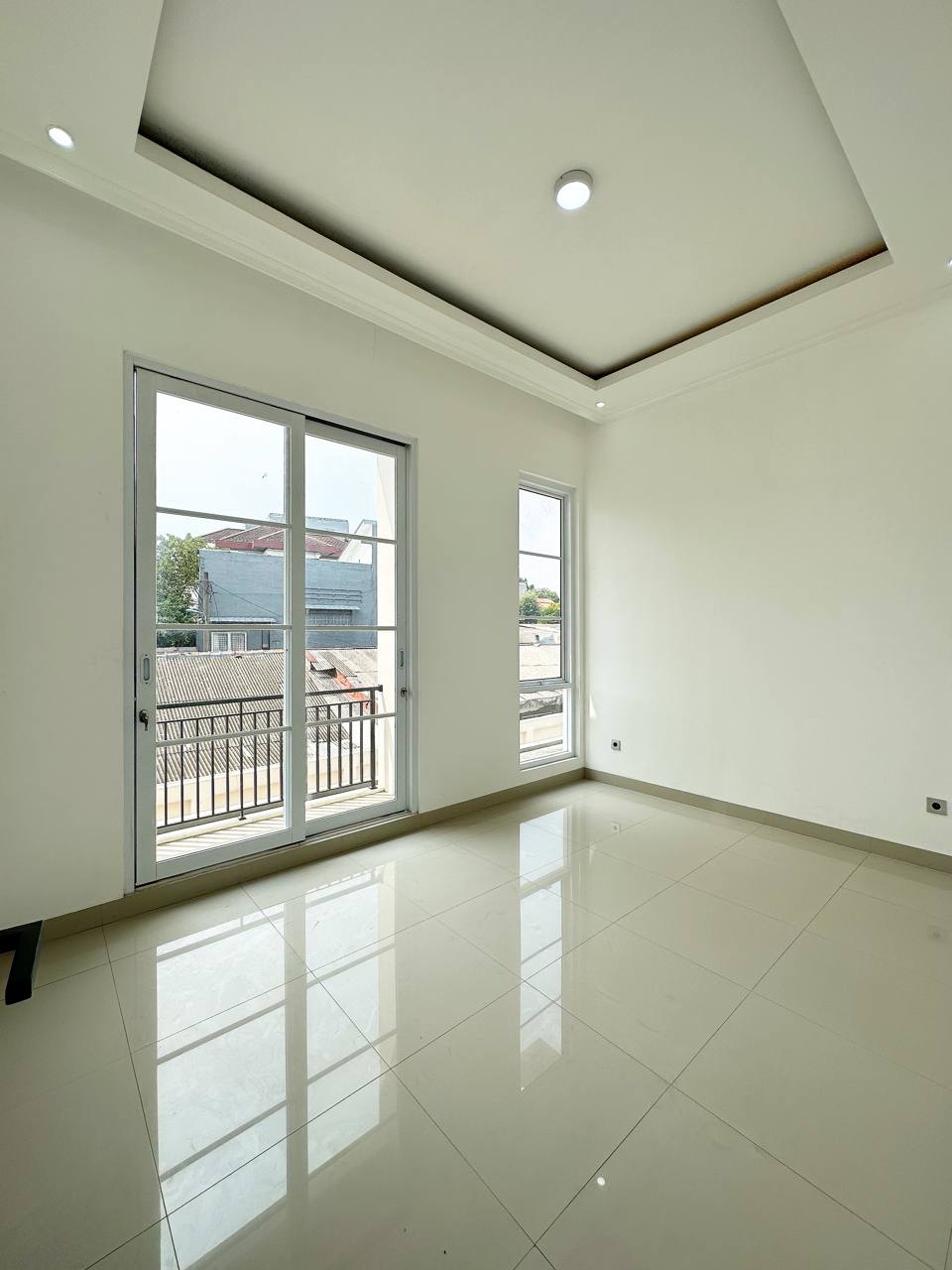 Rumah Dijual di Bambu Apus exclusive 1.10