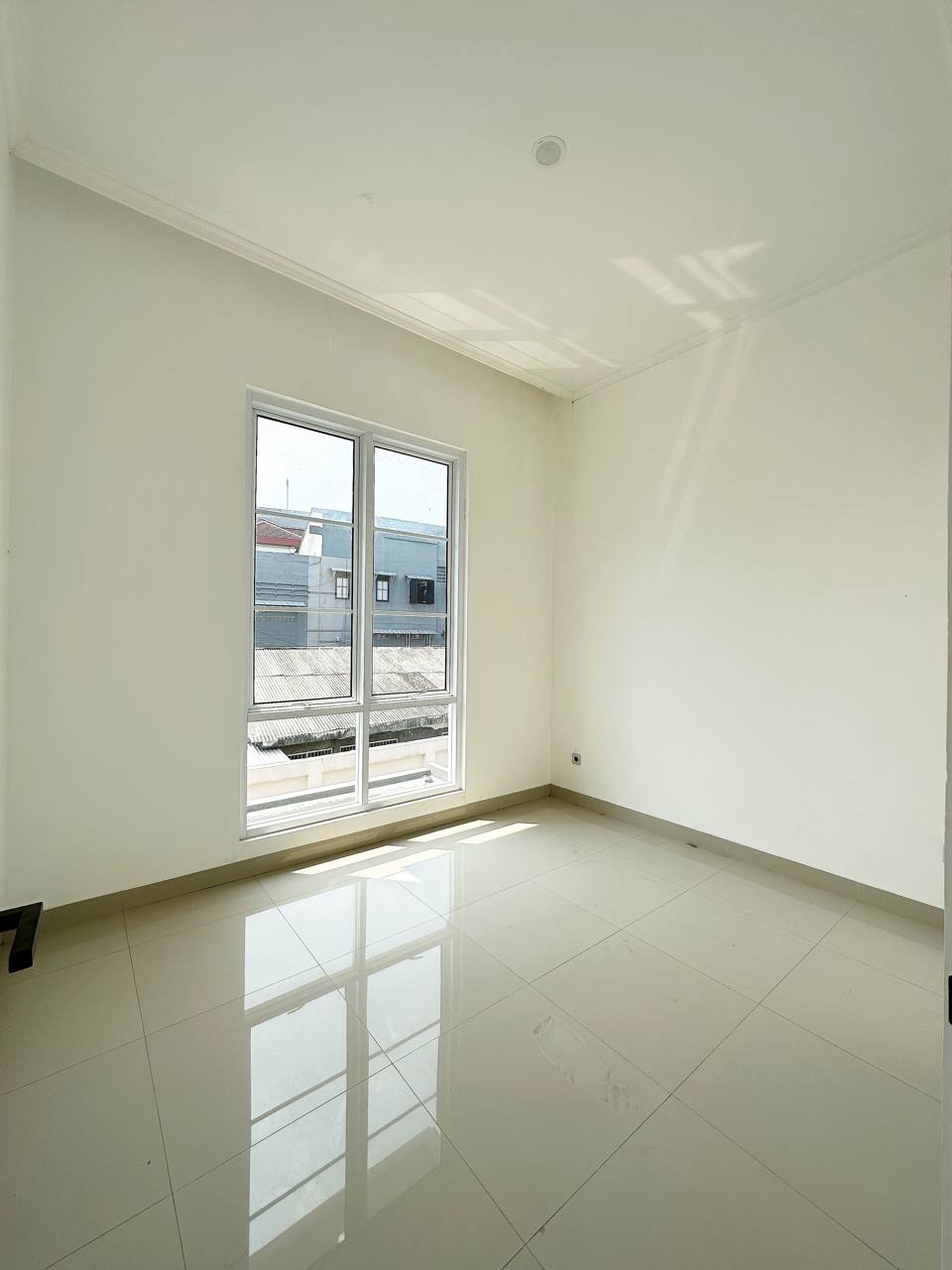 Rumah Dijual di Bambu Apus exclusive 1.12