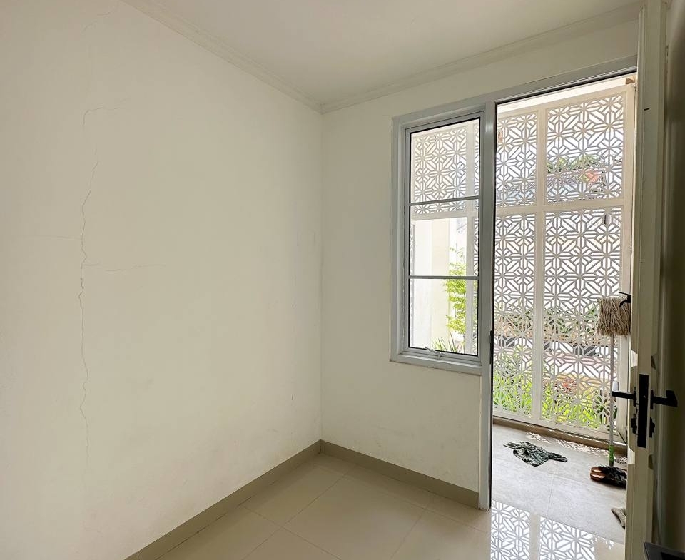 Rumah Dijual di Bambu Apus exclusive 1.5.