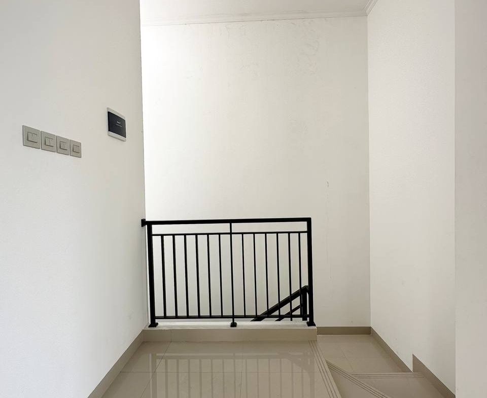 Rumah Dijual di Bambu Apus exclusive 1.9.