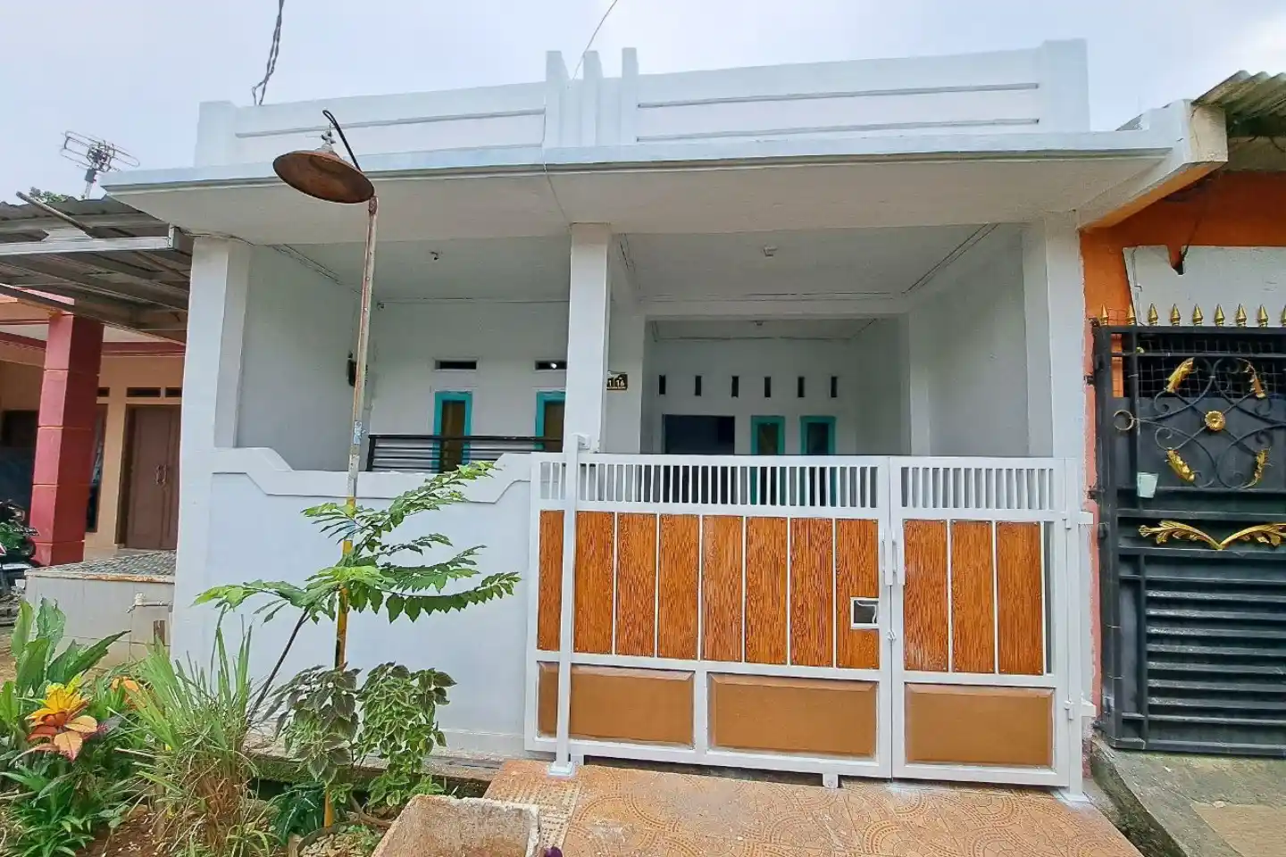 rumah dijual di Setu Bekasi Grand Mutiara Gading Rp350 juta