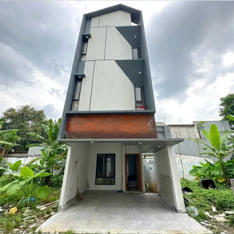 rumah 3 lantai rooftop dijual Cilandak