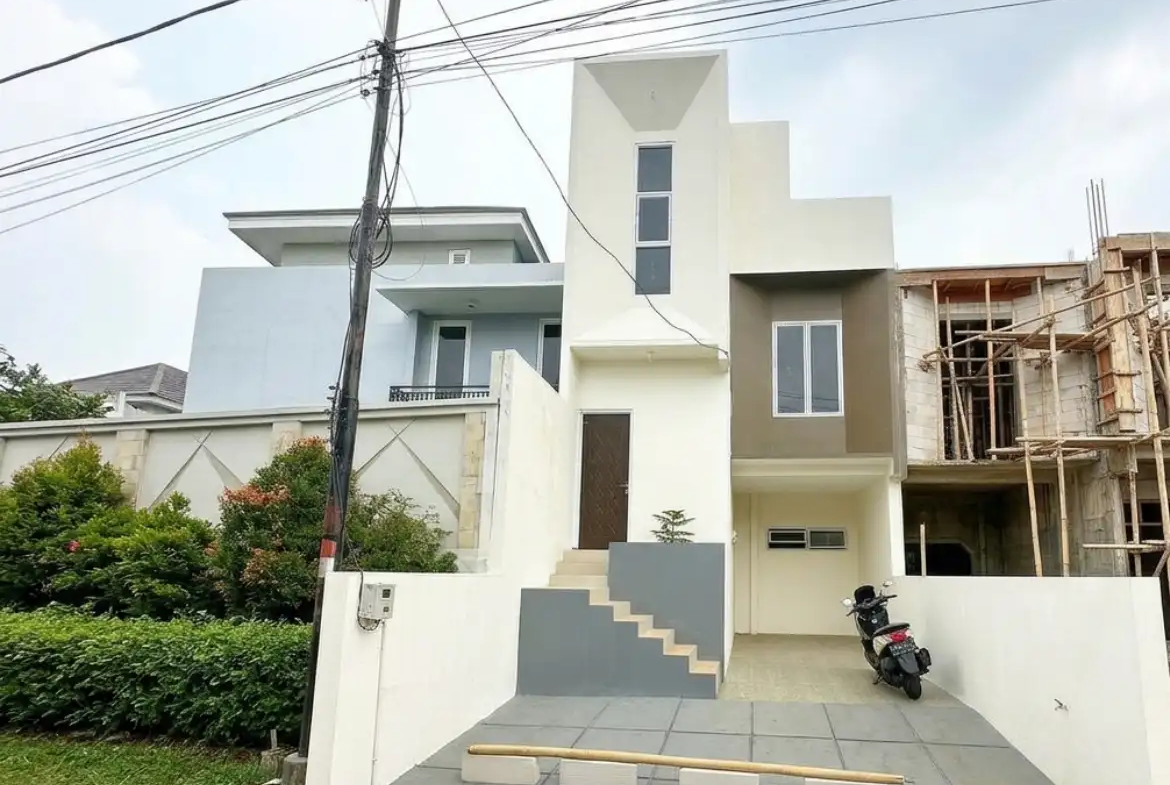rumah baru 3 lantai dijual cilangkap jakarta timur