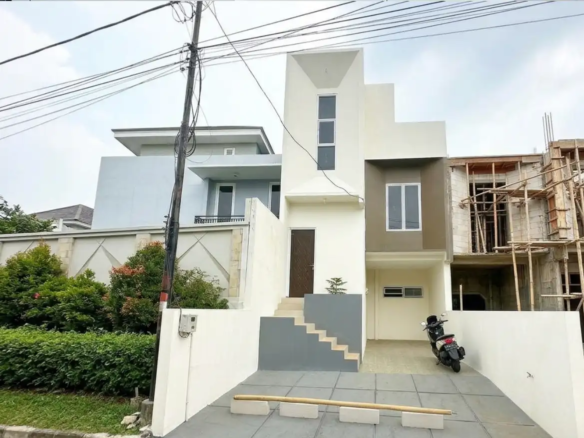 rumah baru 3 lantai dijual cilangkap jakarta timur