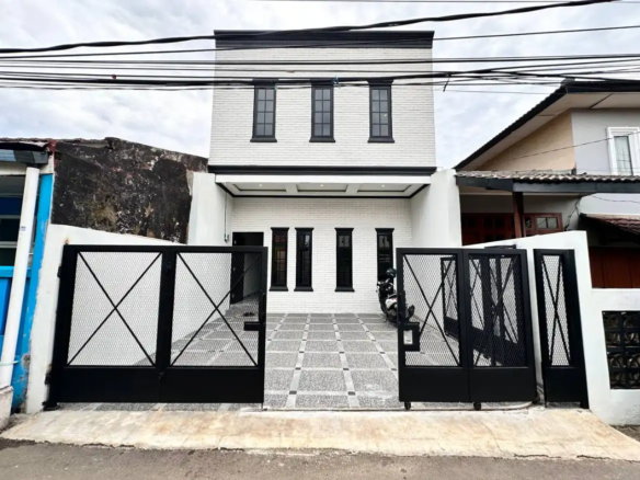 rumah dijual Cinere murah 1,4 M