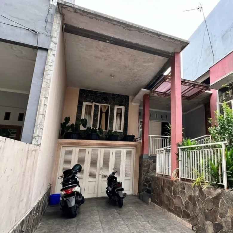 rumah dijual Lubang Buaya Jakarta Timur